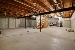 205 Faith Ct, Bloomingdale, IL 60108 - Photo 29