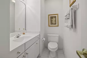 205 Faith Ct, Bloomingdale, IL 60108 - Photo 13