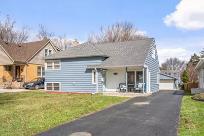 735 S Princeton Avenue, Villa Park, IL 60181 - Photo 1