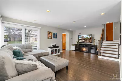 735 S Princeton Avenue, Villa Park, IL 60181 - Photo 5