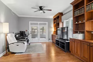 2321 Courtland Ct, Aurora, IL 60502 - Photo 13