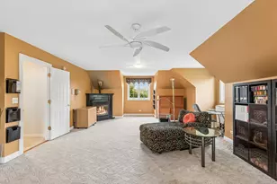 25246 N Abbey Glenn Dr, Hawthorn Woods, IL 60047 - Photo 41