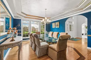 25246 N Abbey Glenn Dr, Hawthorn Woods, IL 60047 - Photo 5
