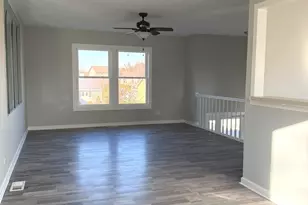 651 Chesapeake Dr, Bolingbrook, IL 60440 - Photo 3