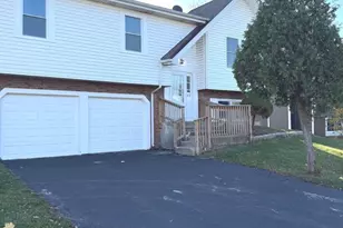 651 Chesapeake Dr, Bolingbrook, IL 60440 - Photo 1