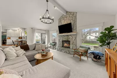 1552 Independence Court, Saint Charles, IL 60174 - Photo 13