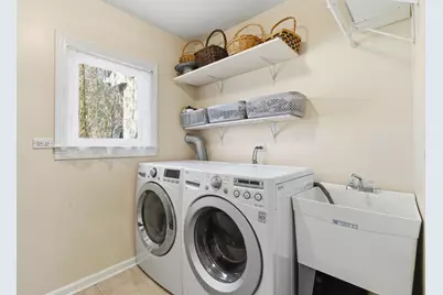 10033 Montrose Avenue, Schiller Park, IL 60176 - Photo 19