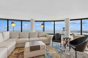 155 N Harbor Dr, Chicago, IL 60601 - Photo 7