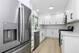 7800 W Kingston Dr, Frankfort, IL 60423 - Photo 9