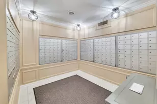 2909 N Sheridan Rd, Chicago, IL 60657 - Photo 21