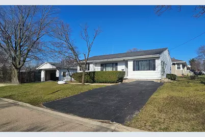 1055 Kenmore Avenue, Aurora, IL 60505 - Photo 1