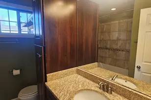 1055 Kenmore Ave, Aurora, IL 60505 - Photo 11