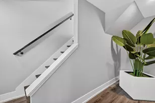 10533 S Whipple St, Chicago, IL 60655 - Photo 23