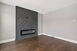 10533 S Whipple St, Chicago, IL 60655 - Photo 35