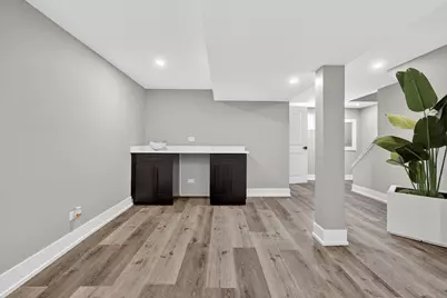 10533 S Whipple Street, Chicago, IL 60655 - Photo 25