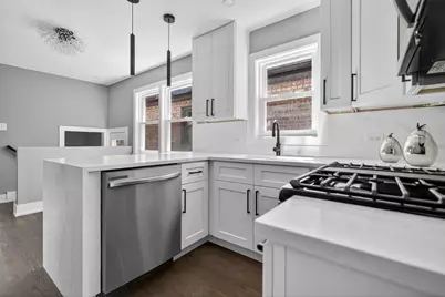 10533 S Whipple Street, Chicago, IL 60655 - Photo 3