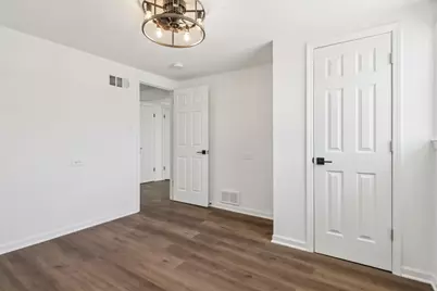 8630 S Michigan Avenue, Chicago, IL 60619 - Photo 25