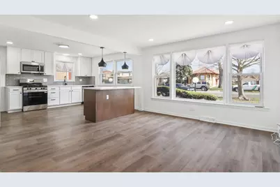 8630 S Indiana Avenue, Chicago, IL 60619 - Photo 5