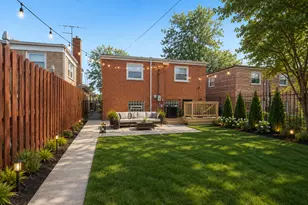 8630 S Indiana Ave, Chicago, IL 60619 - Photo 33