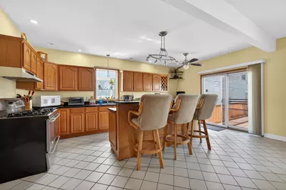 3914 N Mozart Street, Chicago, IL 60618 - Photo 7