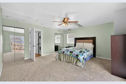 3914 N Mozart Street, Chicago, IL 60618 - Photo 23