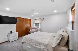 23 S Wildwood Dr, Prospect Heights, IL 60070 - Photo 15