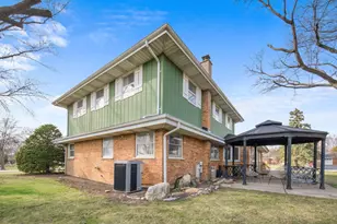 23 S Wildwood Dr, Prospect Heights, IL 60070 - Photo 25