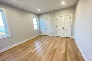 7301 N Oriole Ave, Chicago, IL 60631 - Photo 21