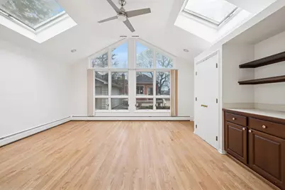 [Address not provided], Barrington, IL 60010 - Photo 5