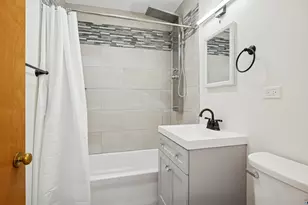 [Address not provided], Barrington, IL 60010 - Photo 9