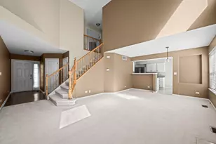 1165 Windham Ln, Elk Grove Village, IL 60007 - Photo 3