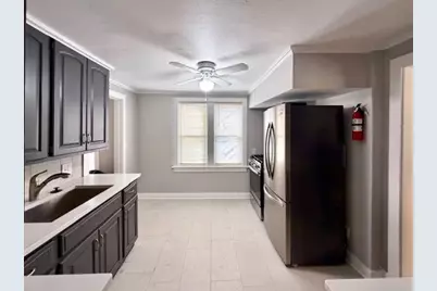 609 1st Street #1, Libertyville, IL 60048 - Photo 9