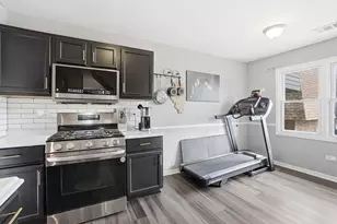 12738 S Kenneth Ave, Alsip, IL 60803 - Photo 9