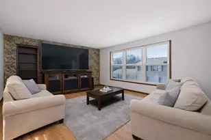 238 Nantucket Harbor, Schaumburg, IL 60193 - Photo 3