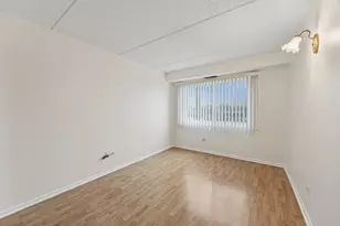 7110 W Cullom Ave, Norridge, IL 60706 - Photo 11