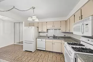 7110 W Cullom Ave, Norridge, IL 60706 - Photo 9