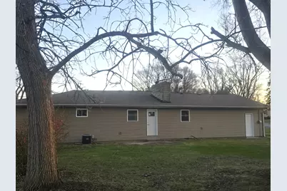 1505 W Ash Avenue, Decatur, IL 62526 - Photo 27