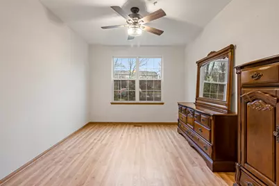 1280 Brookdale Drive, Carpentersville, IL 60110 - Photo 17