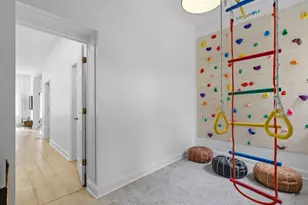 3306 W Le Moyne St, Chicago, IL 60651 - Photo 13