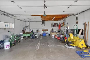 359 Crotty Ave, Seneca, IL 61360 - Photo 25