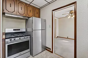 359 Crotty Ave, Seneca, IL 61360 - Photo 19