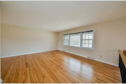 955 Ford Avenue, Elgin, IL 60120 - Photo 3