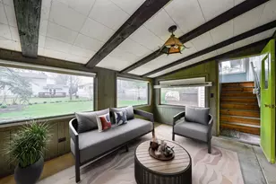 955 Ford Ave, Elgin, IL 60120 - Photo 15