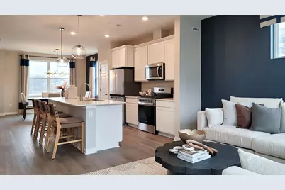 2222 Lakeshore Drive, Schaumburg, IL 60173 - Photo 5