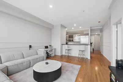 500 W Superior Street #1307, Chicago, IL 60654 - Photo 3