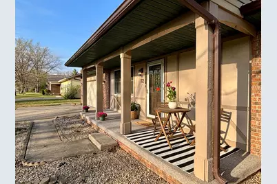 112 Donoho Drive, Salem, IL 62881 - Photo 3