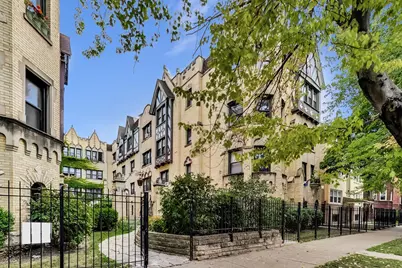 5655 N Spaulding Avenue #3E, Chicago, IL 60659 - Photo 1