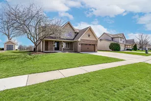 26511 S Overland Dr, Channahon, IL 60410 - Photo 5