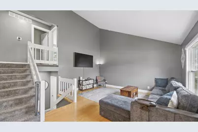 992 Ascot Drive, Crystal Lake, IL 60014 - Photo 3