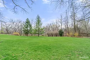 1005 Meadow Ln, Elgin, IL 60123 - Photo 21